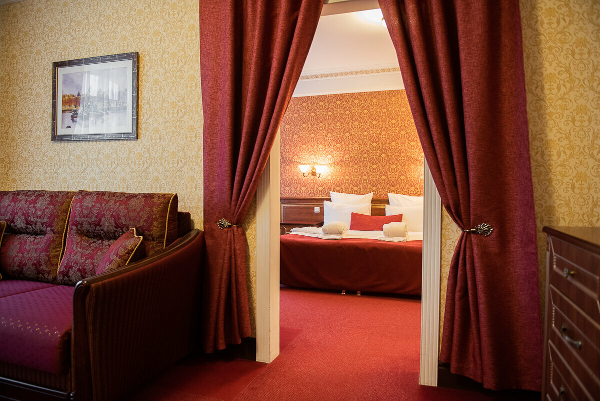 Гостиница Гранд Петергоф Петергоф